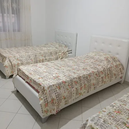 Apartament Daka Divjaka
